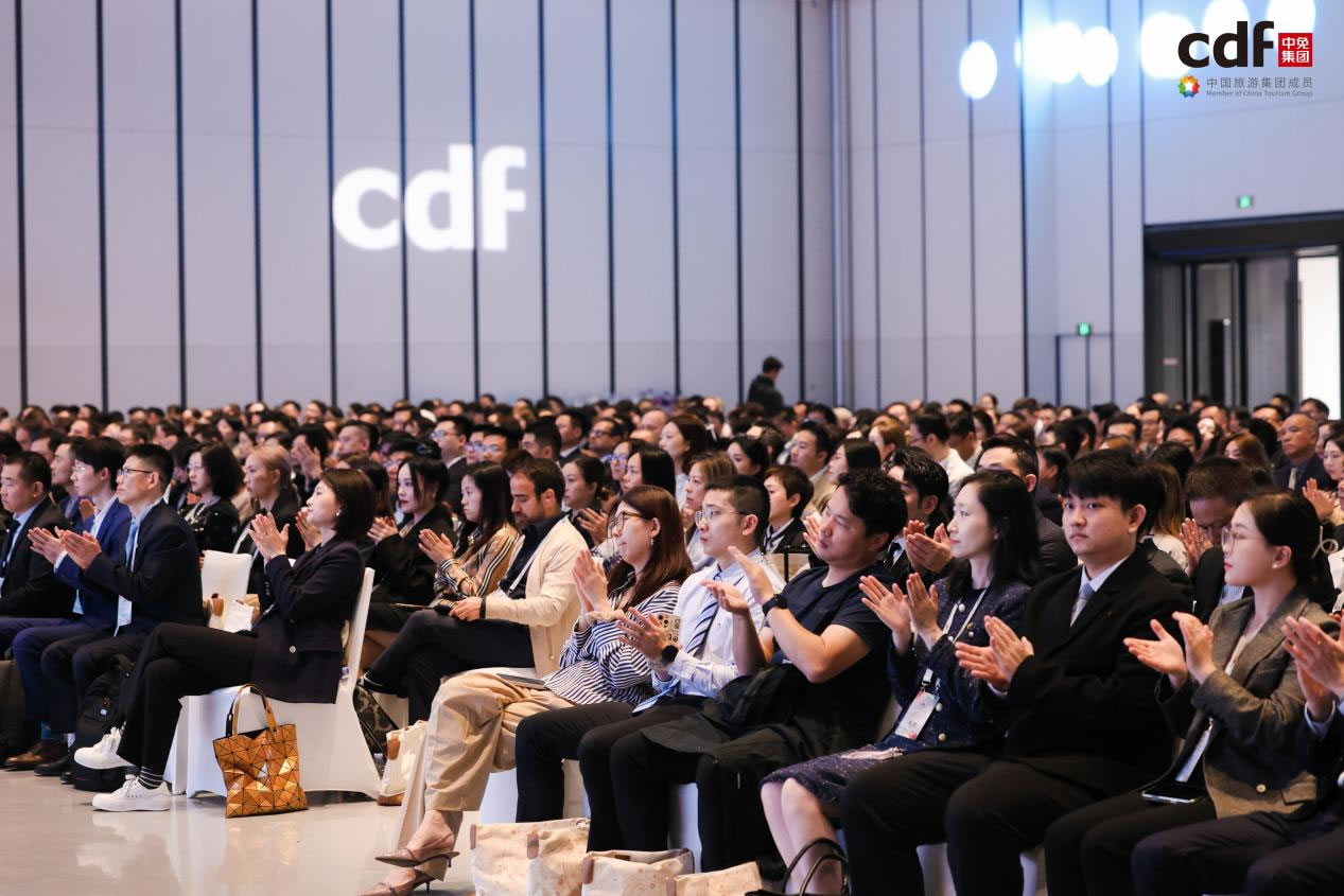 吉祥坊jxf
集团全球品牌商大会在三亚举行